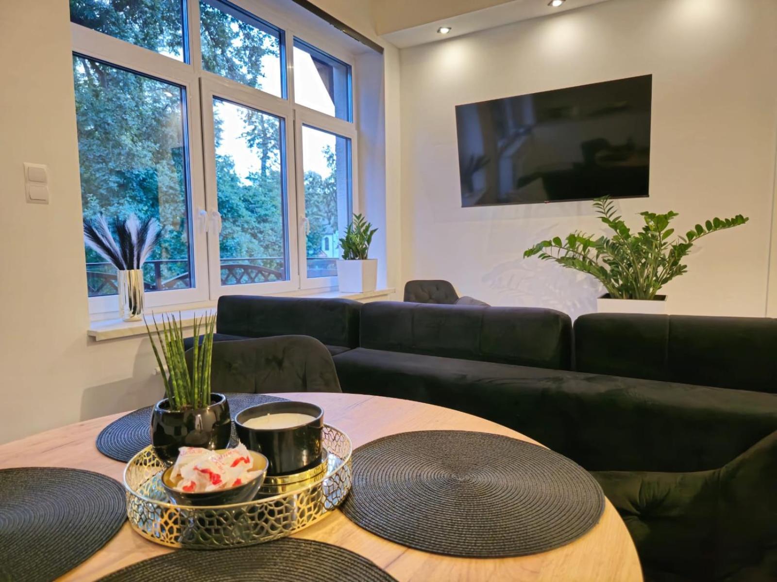 Wyjatkowy Apartament W Miliczu Kültér fotó