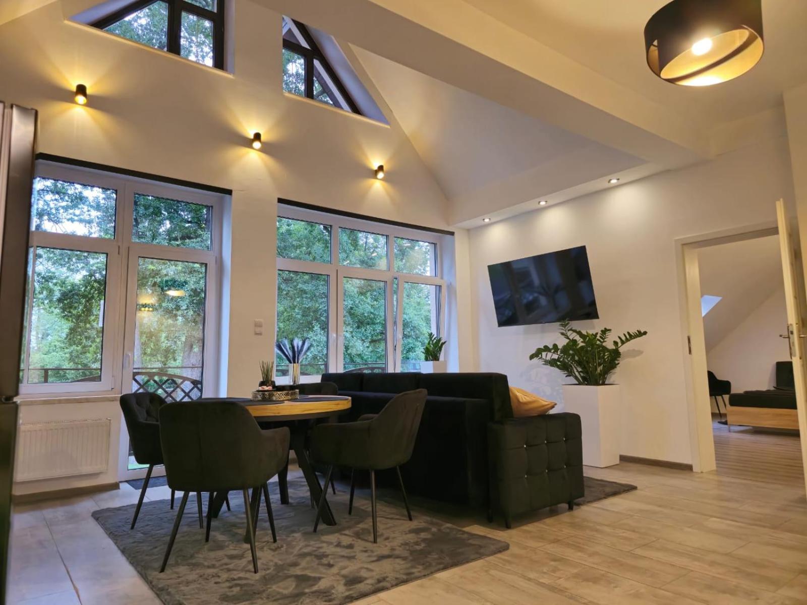 Wyjatkowy Apartament W Miliczu Kültér fotó